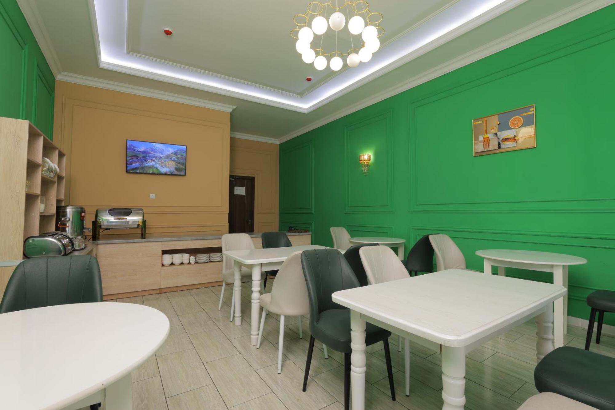 Resident Hotel Tașkent Exterior foto