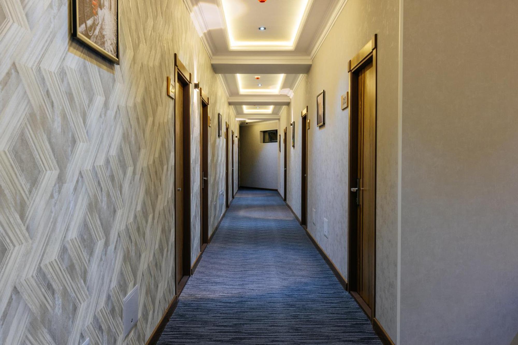 Resident Hotel Tașkent Exterior foto